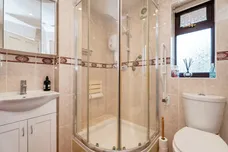 Pearsons Close, Holt