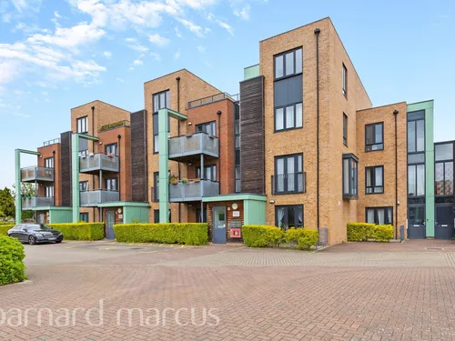 Esquiline Lane, Mitchamphoto