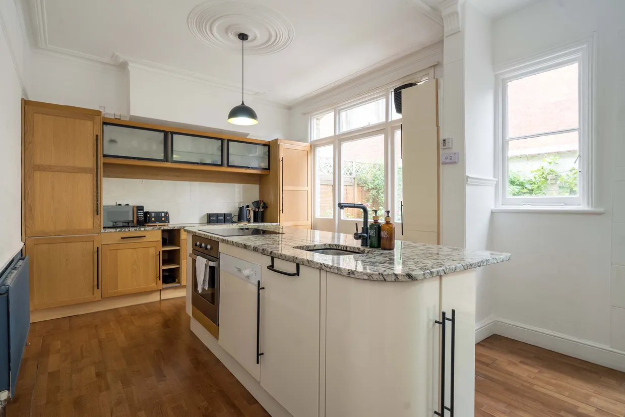 Merton Avenue, Chiswick, W4 photo 3