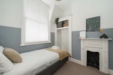 Merton Avenue, Chiswick, W4 photo 10