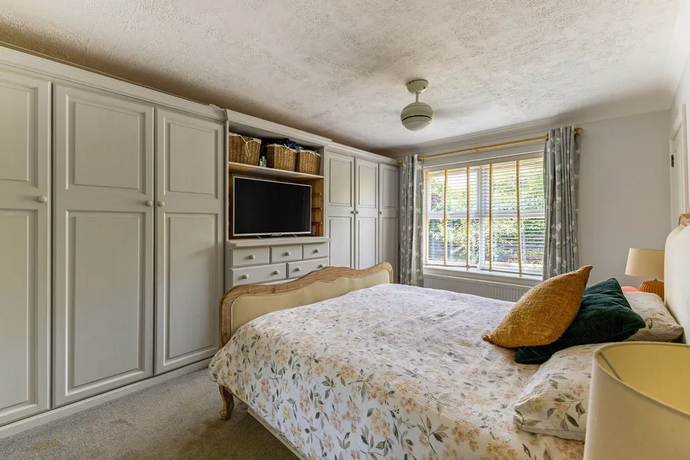 Shrivenham, Wiltshire, SN6 photo 10