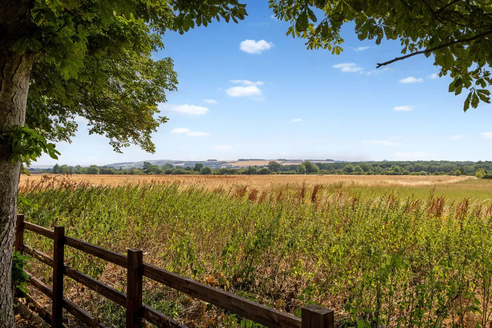Shrivenham, Wiltshire, SN6 photo 15