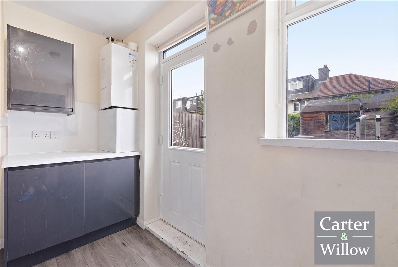 Goresbrook Road, Dagenham, Essex Image 6