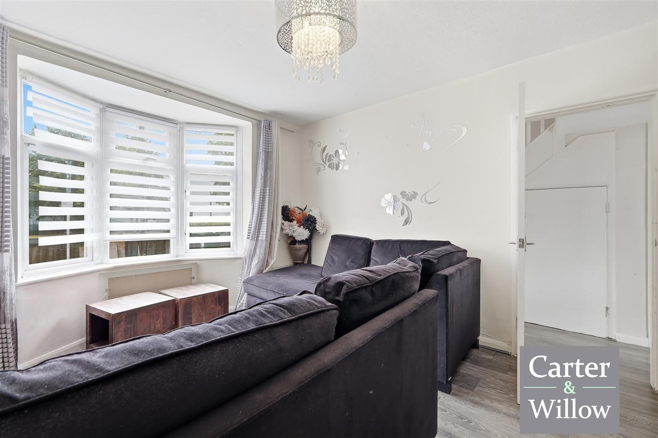 Goresbrook Road, Dagenham, Essex Image 9