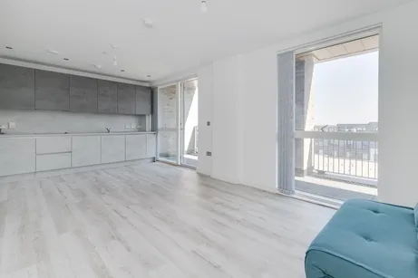 Olympic Park Avenue, E20