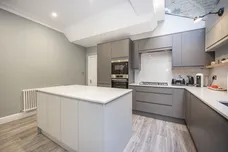 Barcombe Avenue London SW2 photo 2