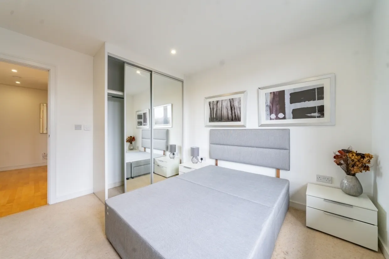 Chartfield Avenue London SW15 photo 5