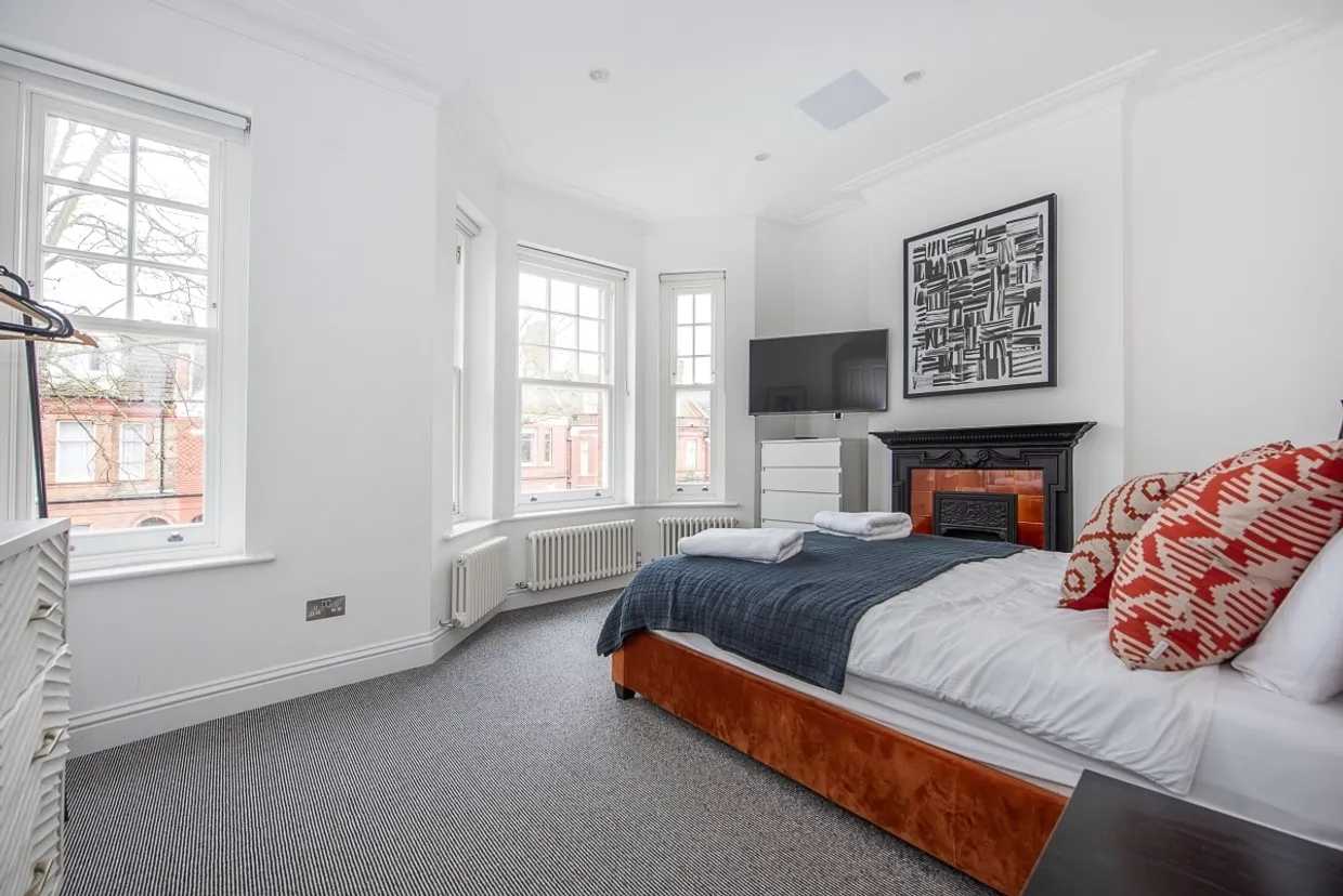 Barcombe Avenue London SW2 photo 7