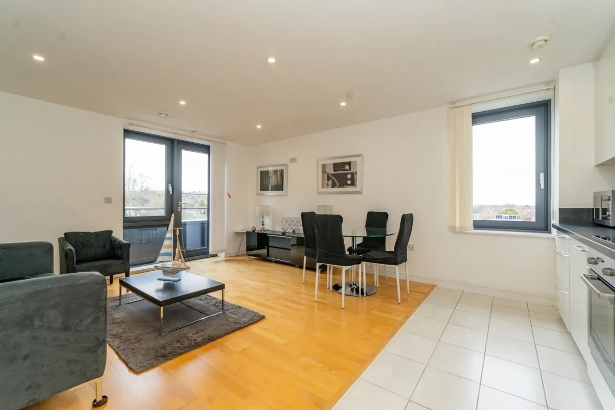 Chartfield Avenue London SW15 photo 9