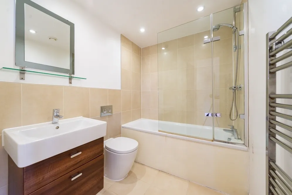Chartfield Avenue London SW15 photo 11