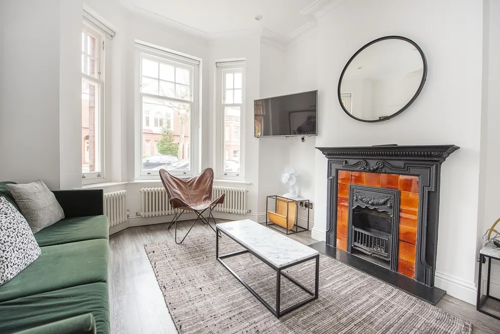 Barcombe Avenue London SW2 photo 10