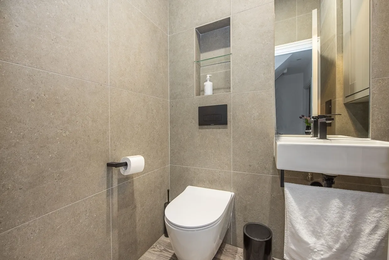 Barcombe Avenue London SW2 photo 12