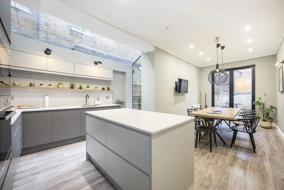 Barcombe Avenue London SW2 photo 13