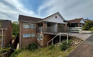 Howard Close, Teignmouth, Devon, TQ14 photo