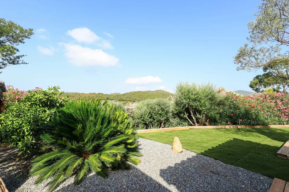 Bormes-les-Mimosas, 83230, France
