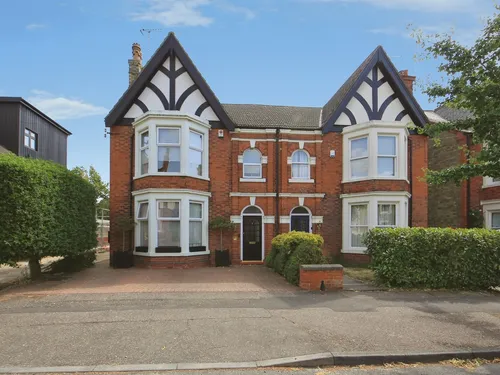 Thorpe Lea Road, Peterboroughphoto