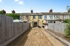 Kent Road, Grays