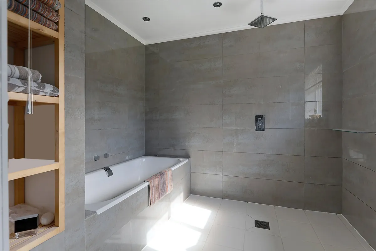 Swan Lane, Edenbridge, Kent, TN8