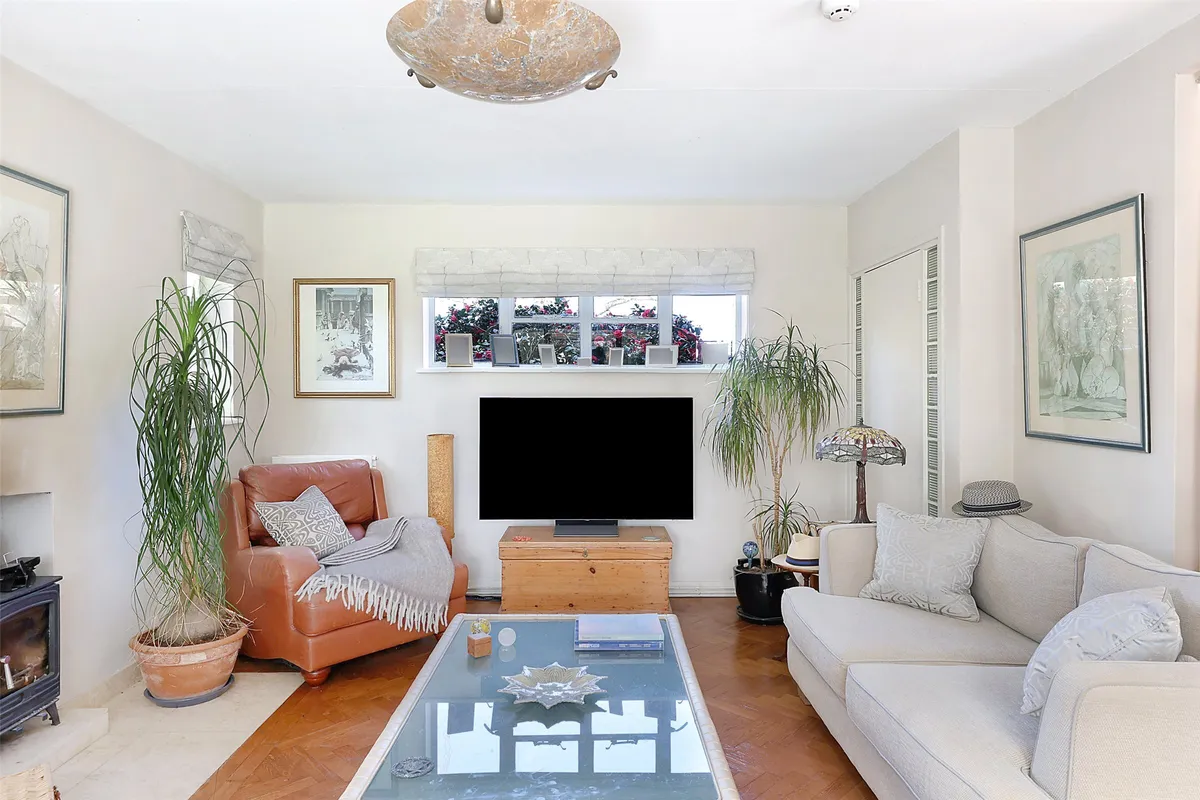 Swan Lane, Edenbridge, Kent, TN8