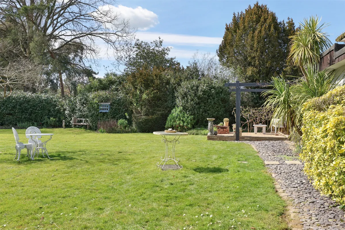 Swan Lane, Edenbridge, Kent, TN8