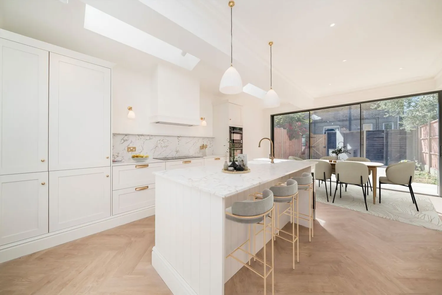 Warwick Road, Kingston Upon Thames, KT1 photo 2