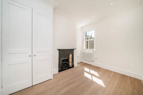 Warwick Road, Kingston Upon Thames, KT1 photo 8
