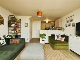 Harlequin Drive, WORKSOP thumb 3