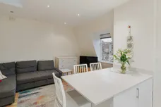 Greencroft Gardens, London, NW6 photo 6