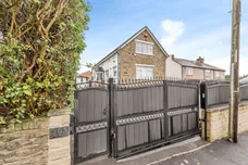 Bierley Lane, Bradford