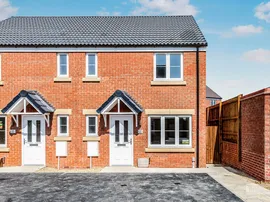 Brotherton Close, Weldon, Corby photo