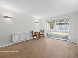 Brambledown Road, Wallington thumb 3