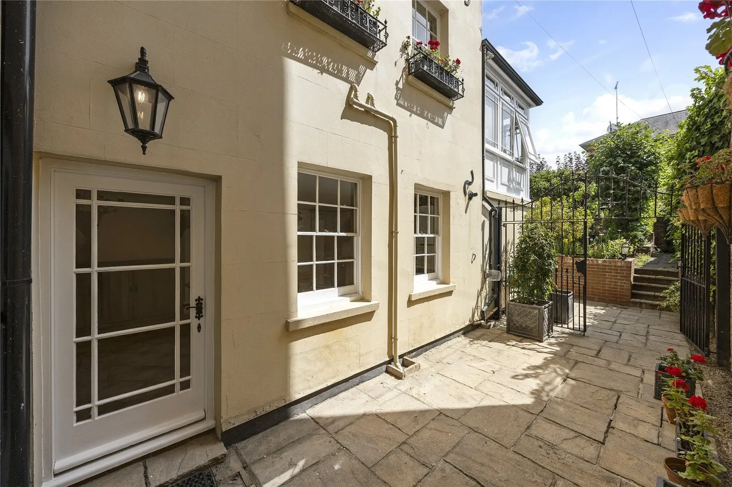 Royal Parade, Cheltenham, GL50 photo 23