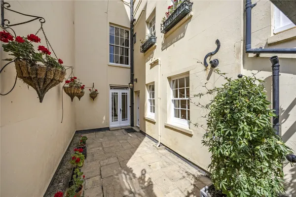 Royal Parade, Cheltenham, GL50 photo 24