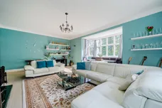 Longdown Road, Lower Bourne Farnham, GU10 photo 3