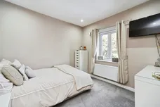 Park Drive, Farnley, Leeds