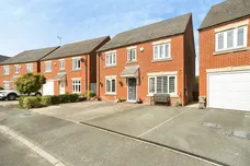 Park Drive, Farnley, Leeds