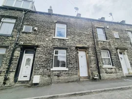 Friendly Fold Road, HALIFAX photo