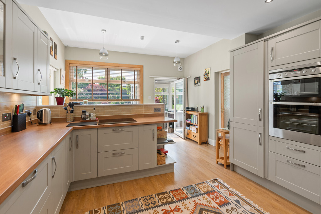 12 Greenbank Grove, Greenbank, Edinburgh, EH10 5SU Image 10