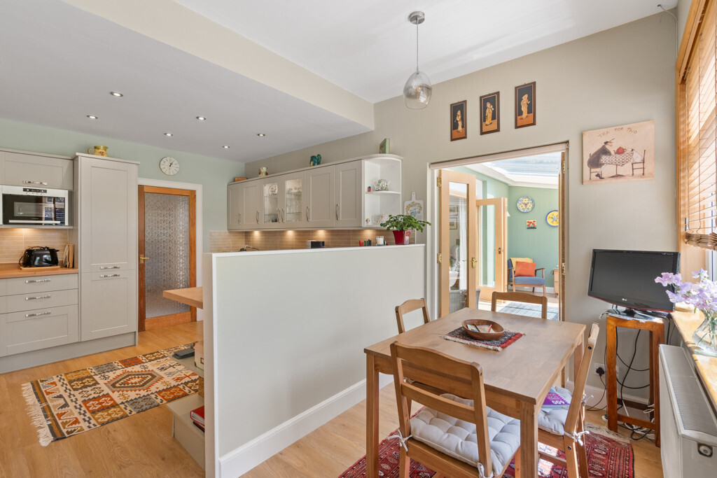 12 Greenbank Grove, Greenbank, Edinburgh, EH10 5SU Image 13