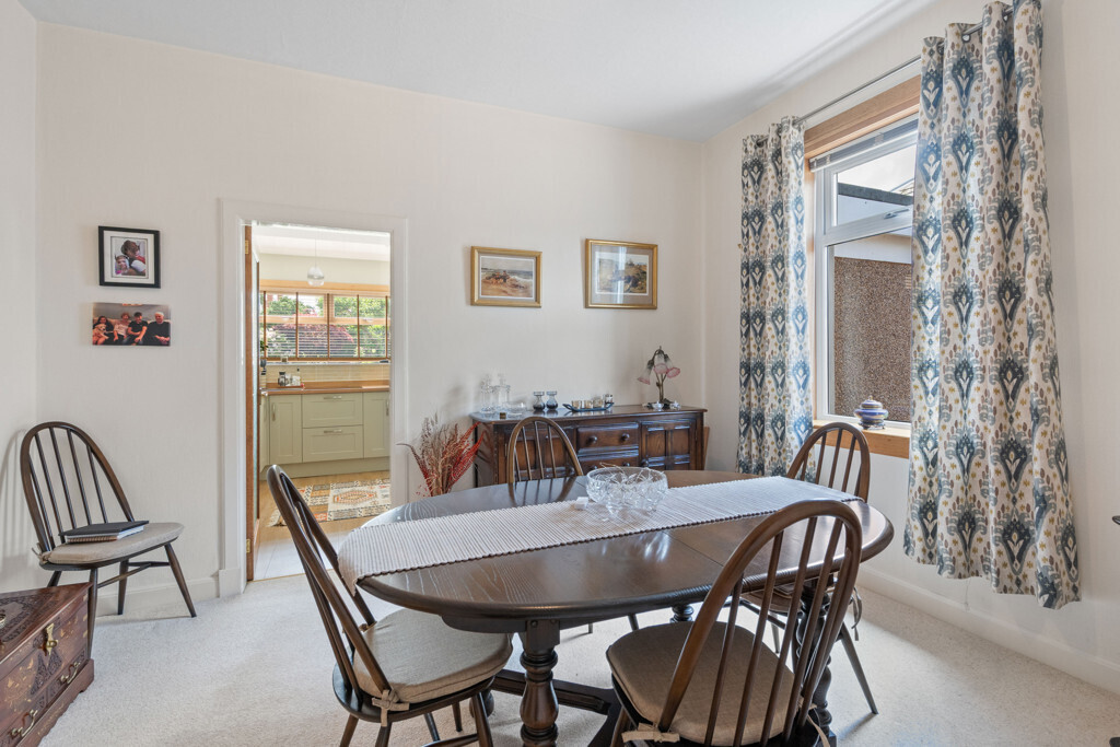 12 Greenbank Grove, Greenbank, Edinburgh, EH10 5SU Image 17