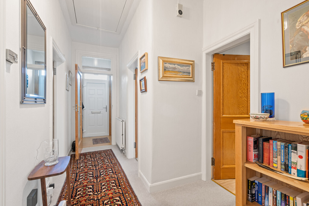 12 Greenbank Grove, Greenbank, Edinburgh, EH10 5SU Image 32
