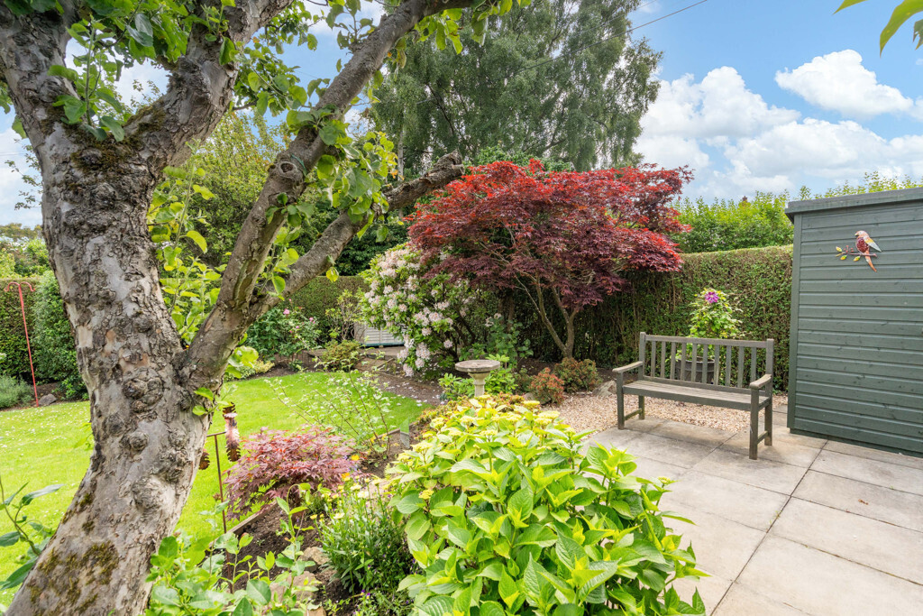 12 Greenbank Grove, Greenbank, Edinburgh, EH10 5SU Image 40