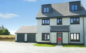 Turnpike Fields, Plymouth Road, Chudleigh Knighton, Chudleigh, TQ13 photo