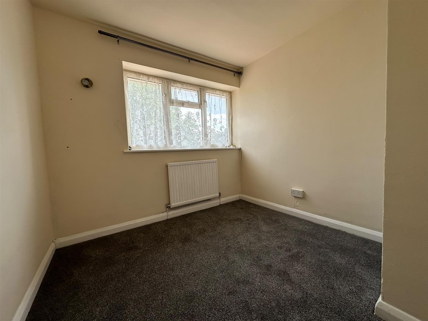 Northborough Road, Slough Image 7