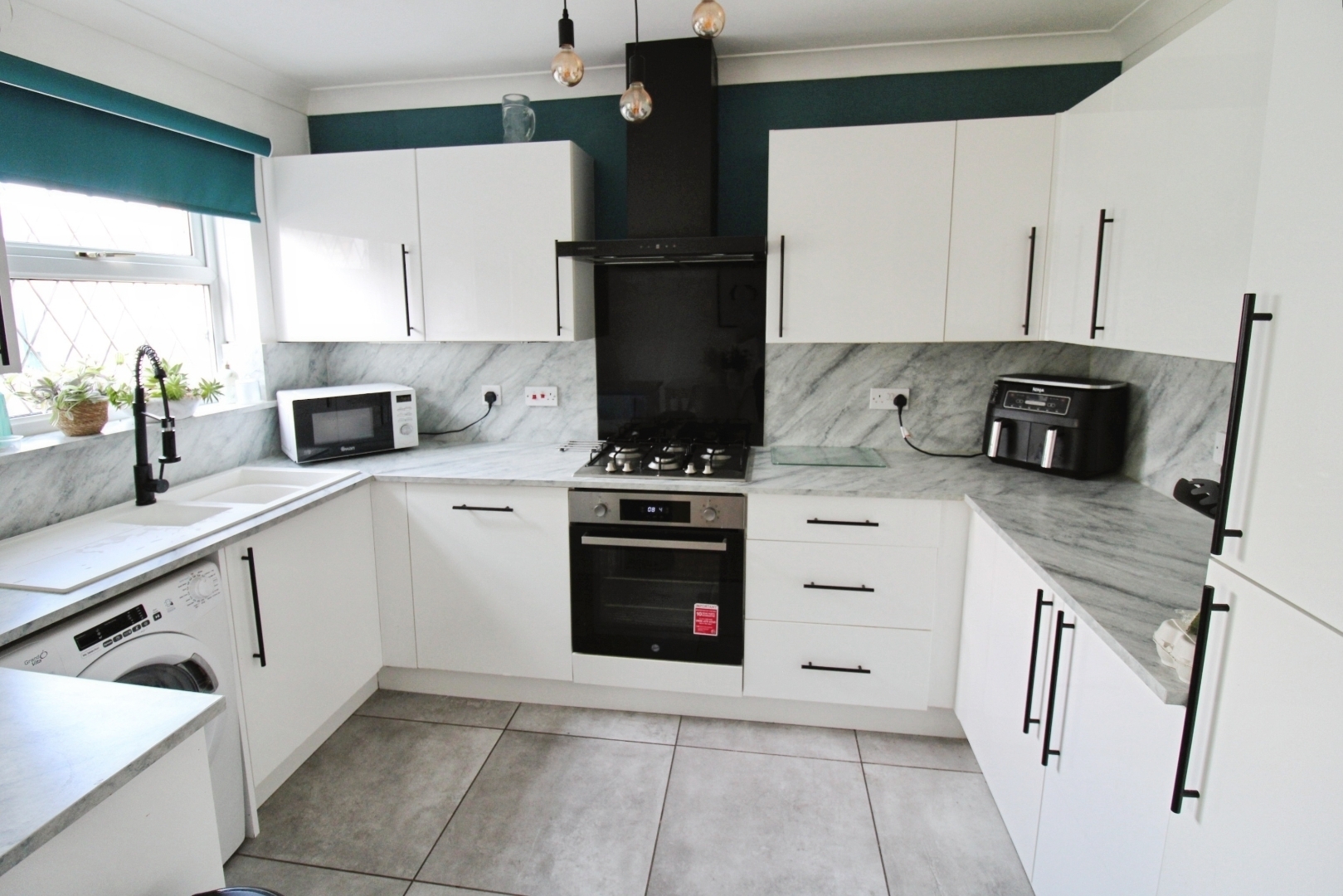 Sittingbourne Close, Hull Image 3