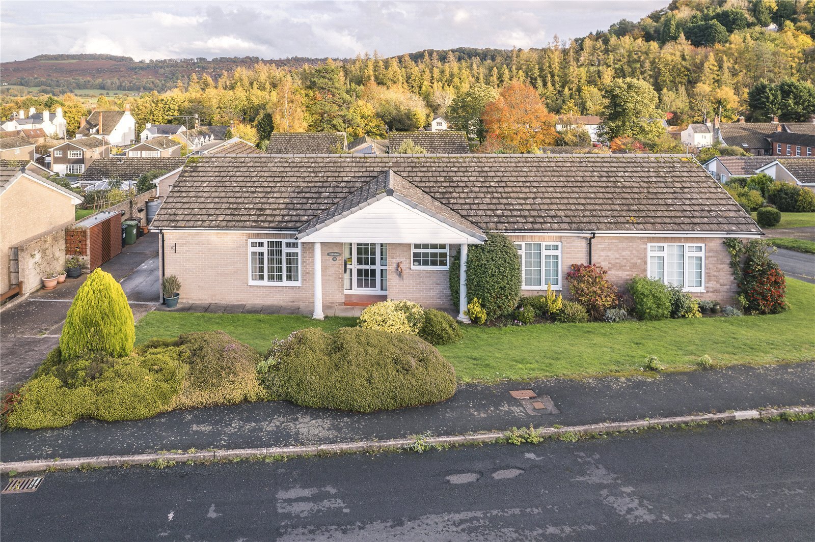 Grange Park, Whitchurch, Ross-on-Wye, Herefordshire, HR9 Image 1