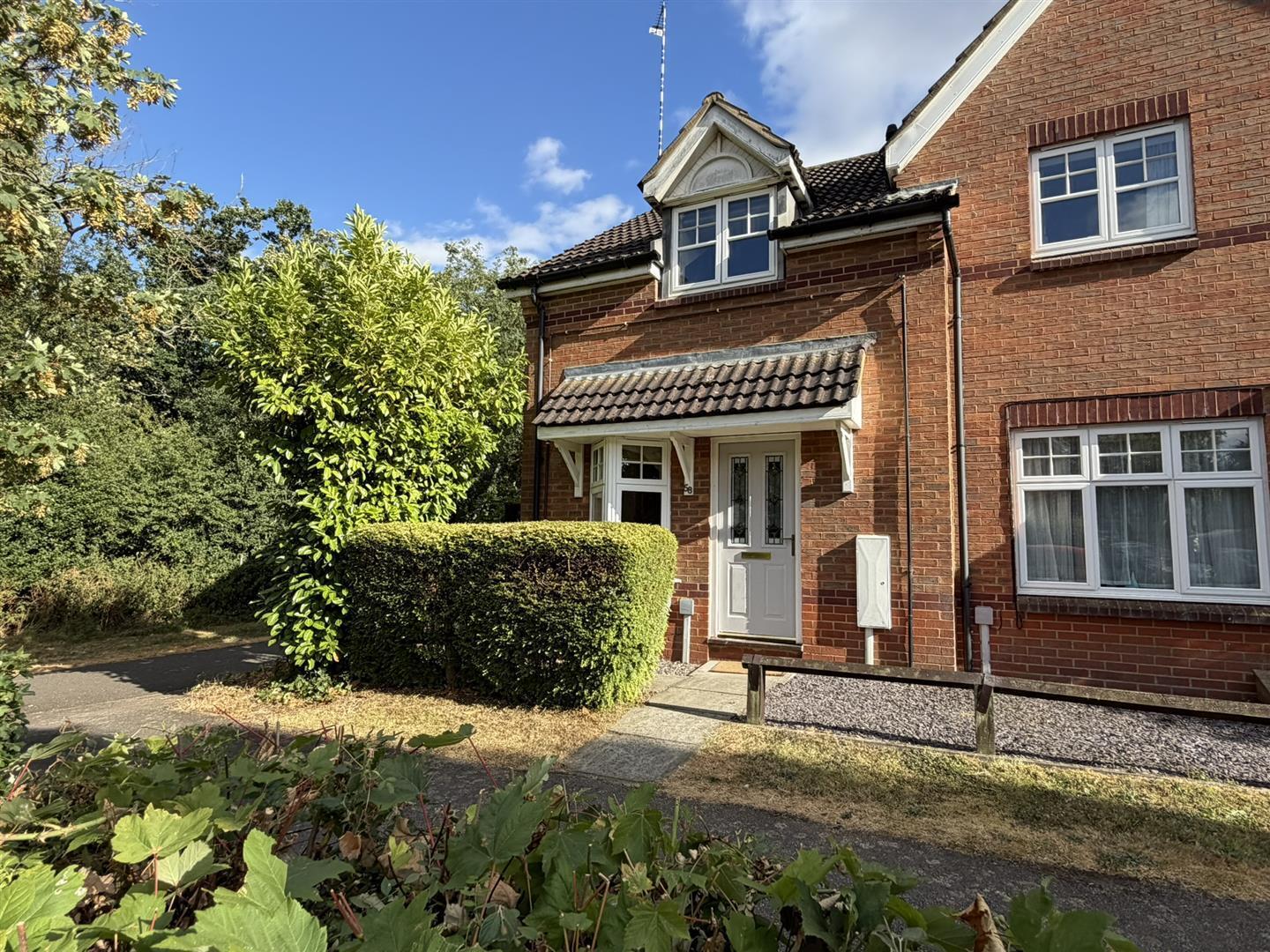 Harrow Lane, Daventry Image 1