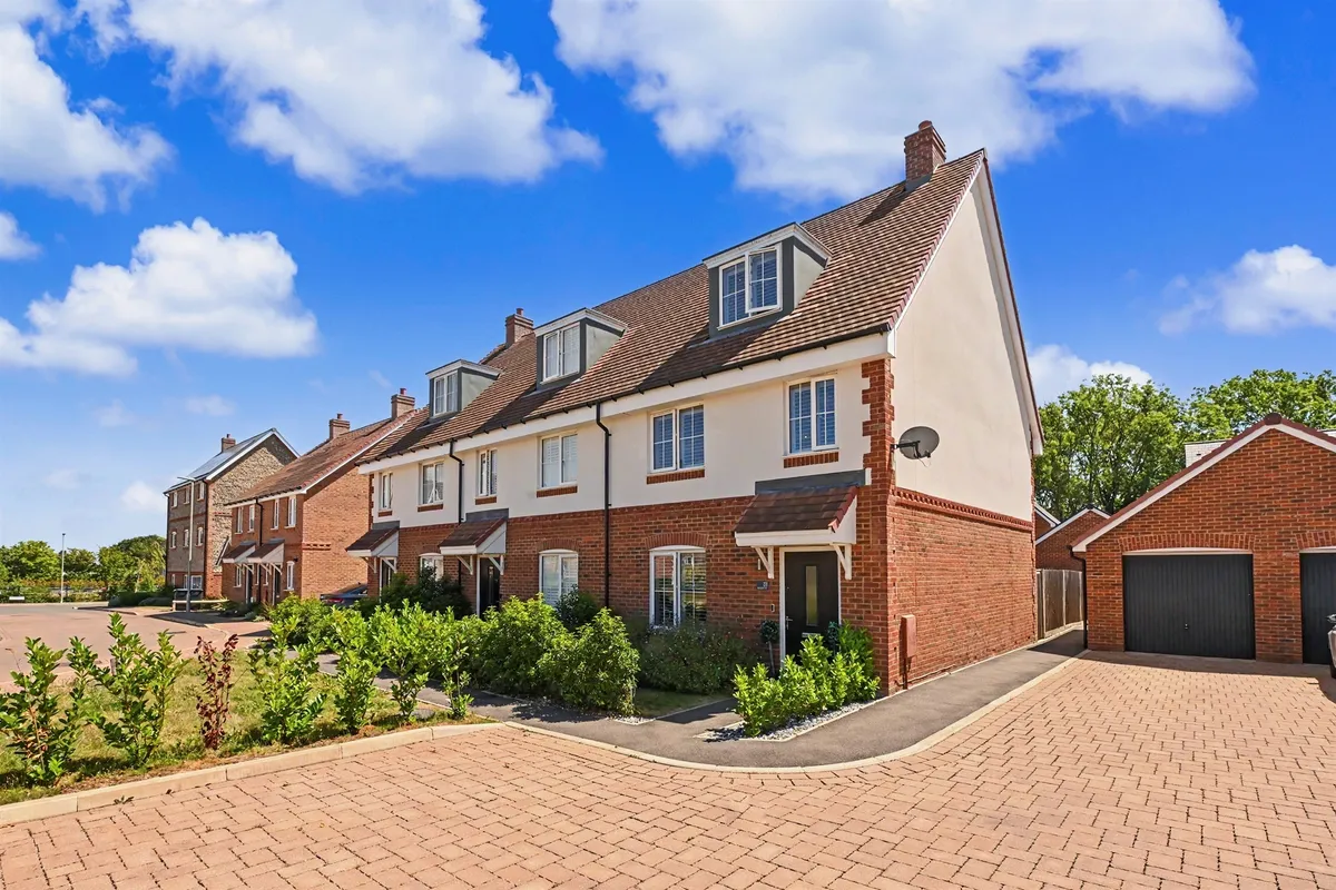 Hedgehog Way, Berkhamsted