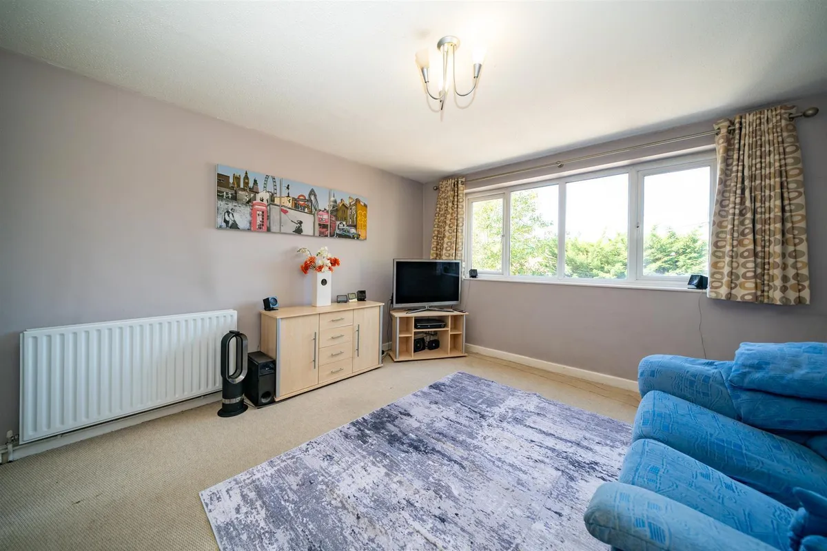 Simmonds Rise, Hemel Hempstead, Hertfordshire, HP3 9EA