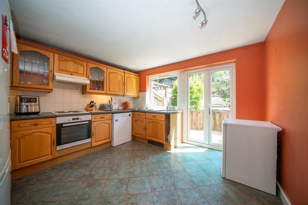 Simmonds Rise, Hemel Hempstead, Hertfordshire, HP3 9EA